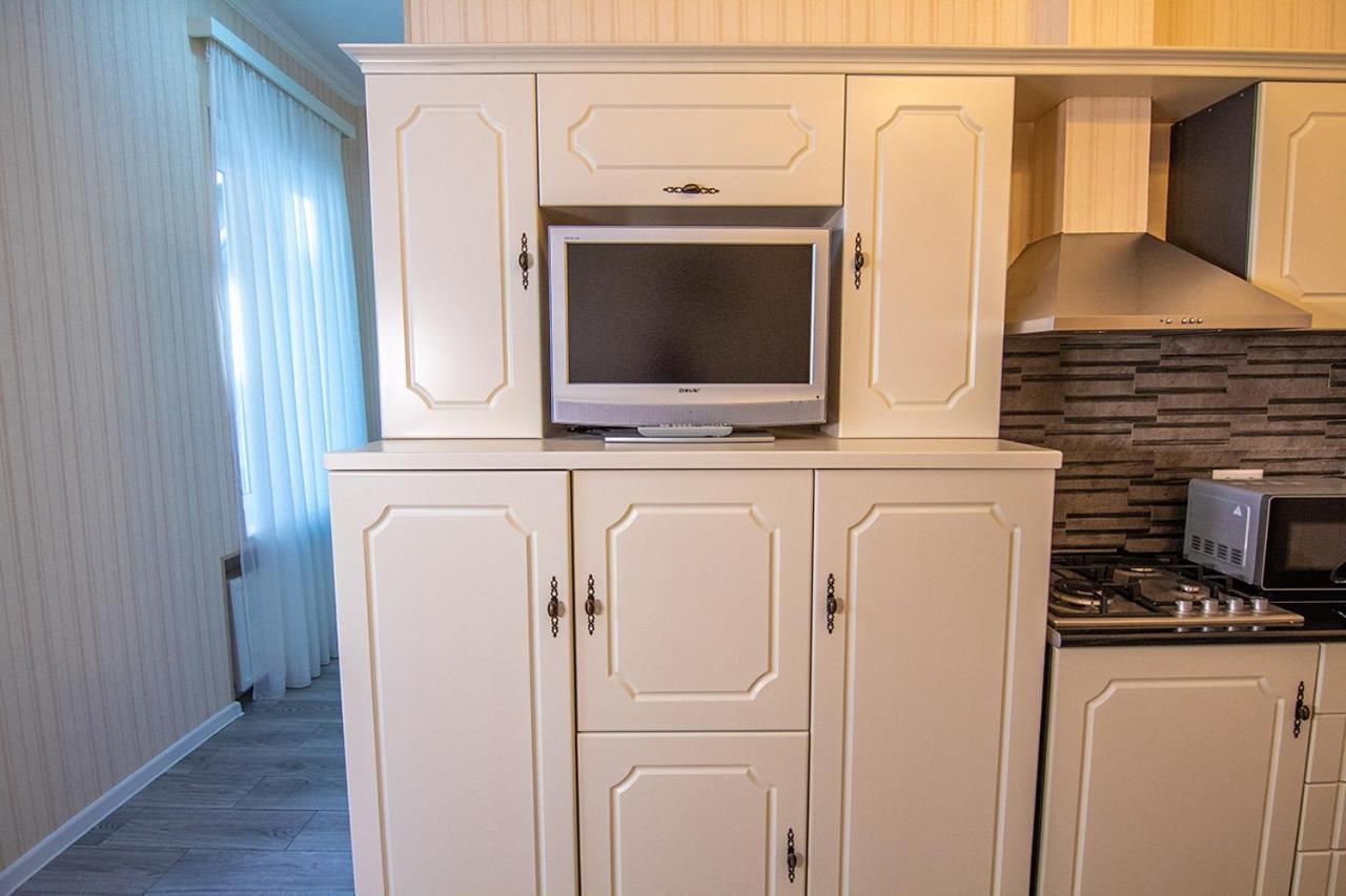 Royal Apartment In Old Tbilisi ภายนอก รูปภาพ