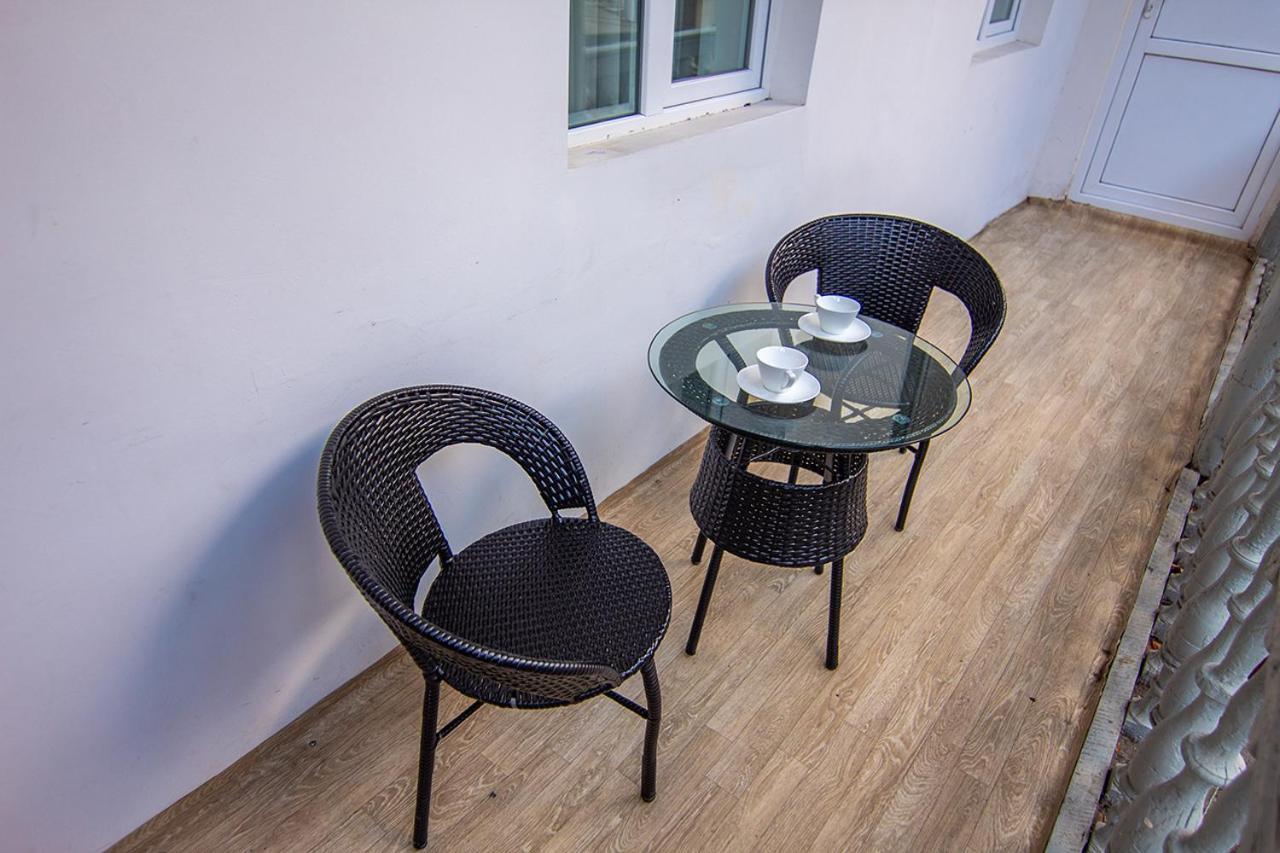 Royal Apartment In Old Tbilisi ภายนอก รูปภาพ