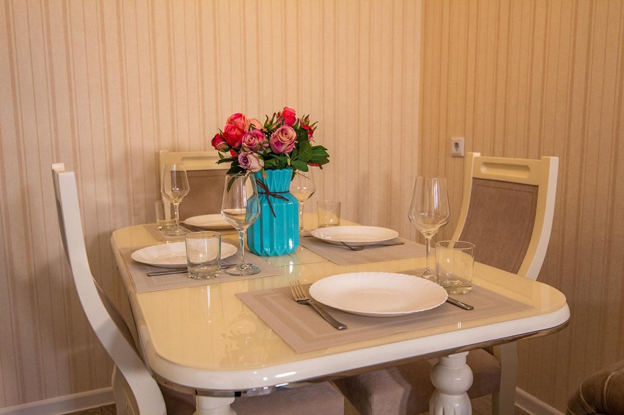 Royal Apartment In Old Tbilisi ภายนอก รูปภาพ