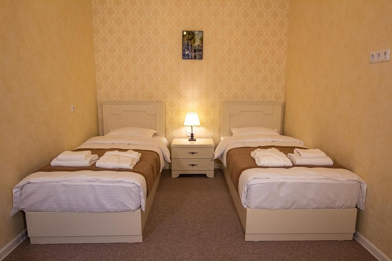 Royal Apartment In Old Tbilisi ภายนอก รูปภาพ